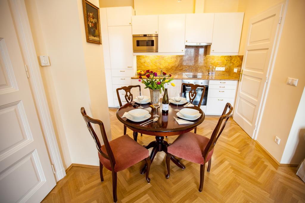 Schieszl Apartments 2 Budapest Exteriör bild